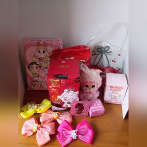 POP MART Have A Good Run Series Plush Pendant Cry Baby + Bag, Hair Bows, Etc Lot